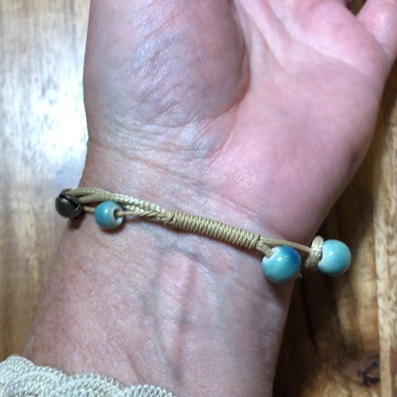 3/$25 Green Bead with Flower and Leaf Charms on Rope Bracelet - Picture 5 of 6